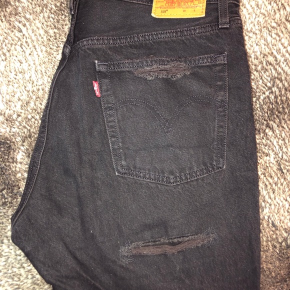 Levi’s high waisted mom jeans - Picture 2 of 5